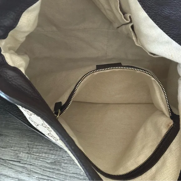 🔥SALE🔥💎GUCCI MONOGRAM MEDIUM DIANA BAMBOO SHOULDER BAG / GUARANTEED AUTHENTIC 💎 - Picture 6 of 14